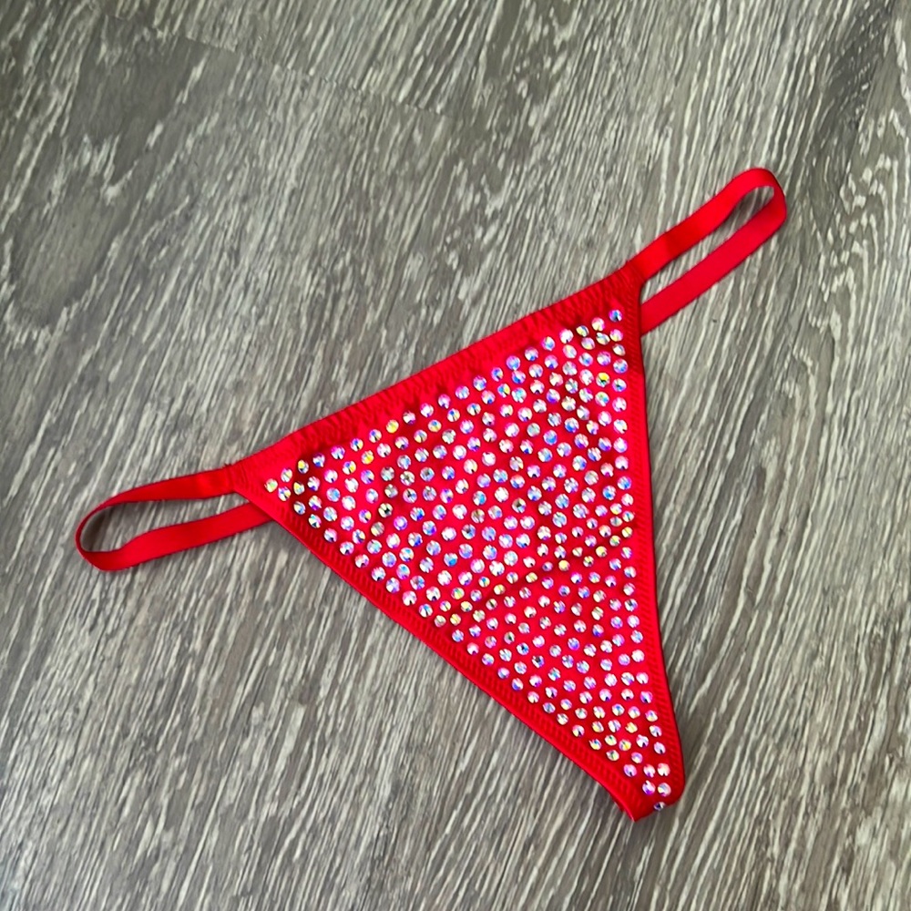 NWT Victoria’s Secret Rhinestone Very Sexy V-String Panty